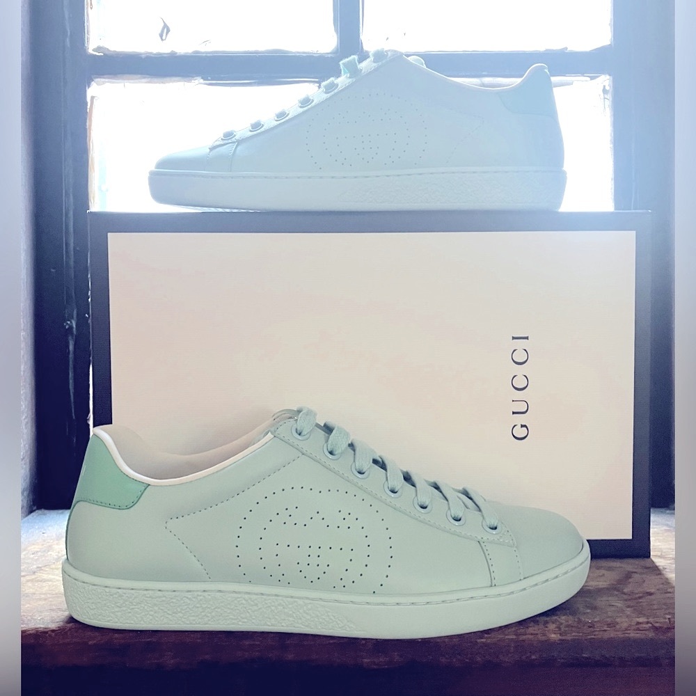 NEW Gucci Leather Interlocking G Sneakers
Women's European Size 36 in Green - Picture 7 of 14
